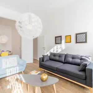 Apartment Grand Place 2 Bedroom, Brussels