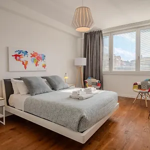 Elisa Sistine Chapel Apartment Rome